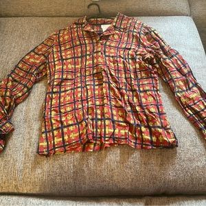 Woman’s blouse-Button up